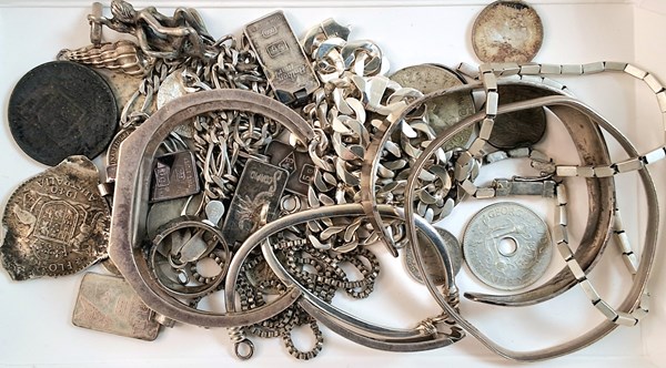 Lot 1058 - SCRAP SILVER
