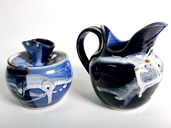 Lot 1422 - STUDIO POTTERY