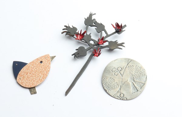 Lot 1034 - JEWELLERY
