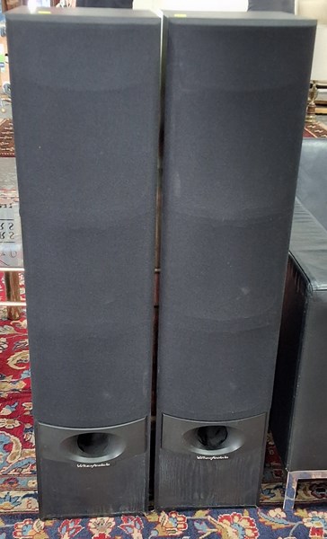 Lot 179 - FLOOR SPEAKERS