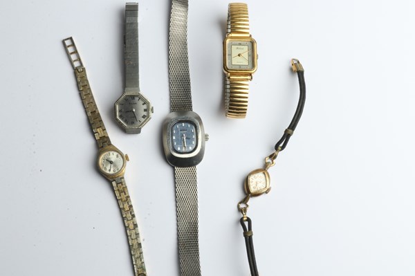 Lot 1070 - WRISTWATCHES