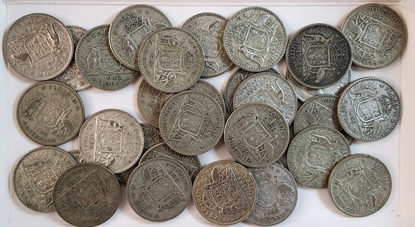 Lot 1057 - COINS