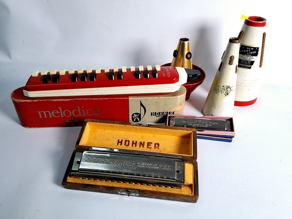 Lot 1356 - MUSICAL LOT