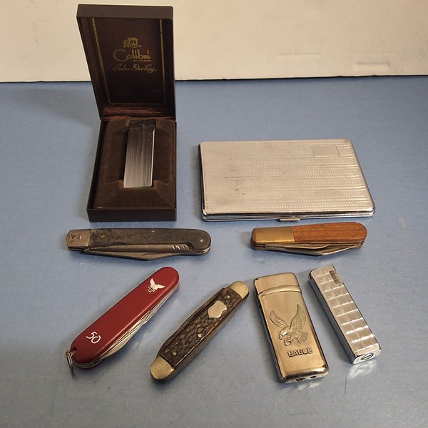 Lot 1075 - COLLECTABLES