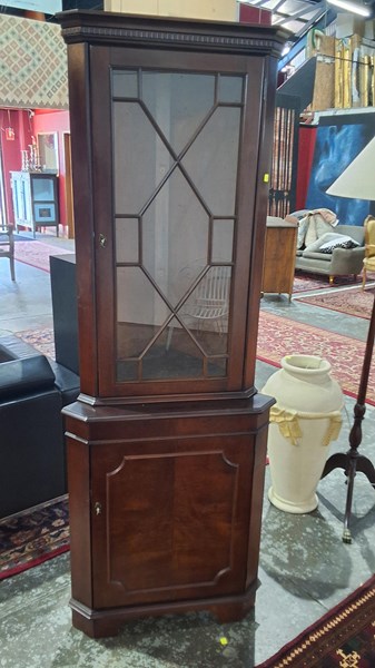 Lot 214 - CORNER CABINET