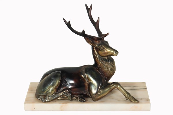 Lot 92 - MANTEL ORNAMENT