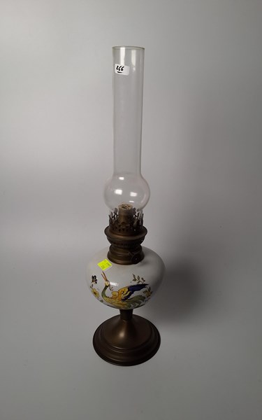 Lot 1332 - FUEL LAMP