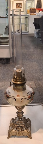 Lot 1366 - FUEL LAMP