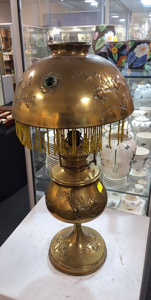 Lot 1169 - BRASS FUEL LAMP