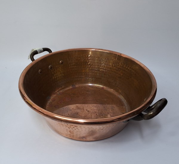 Lot 1338 - JAM BASIN