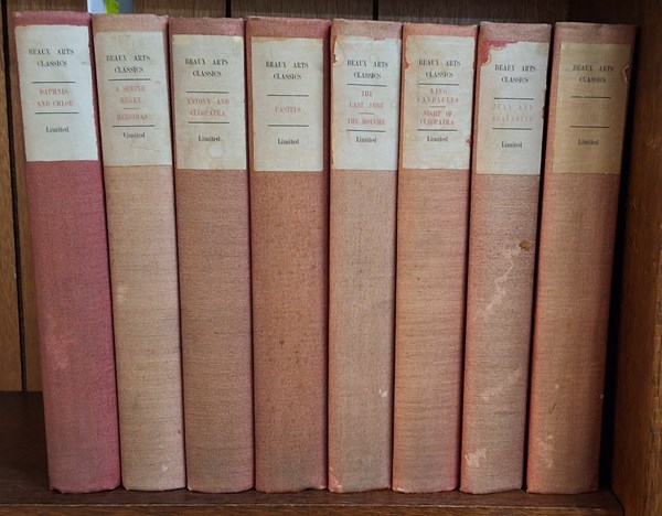 Lot 1105 - VOLUMES