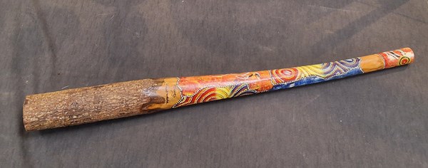 Lot 1350 - DIDGERIDOO