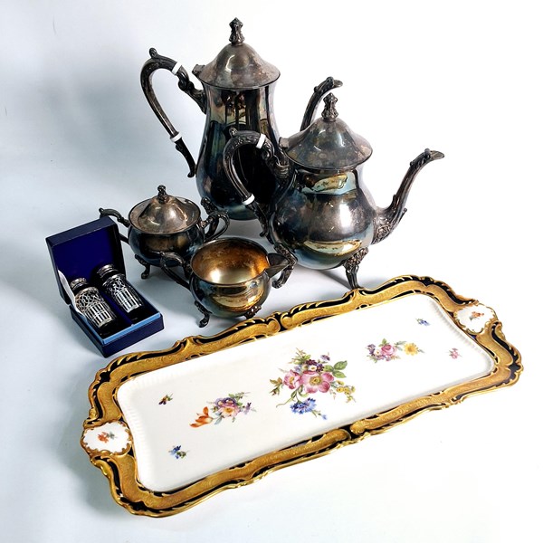 Lot 1278 - AFTERNOON TEA?