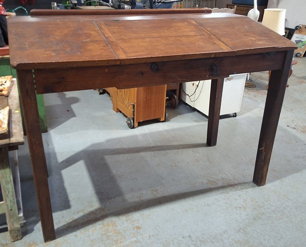 Lot 258 - DRAUGHTSMAN DESK