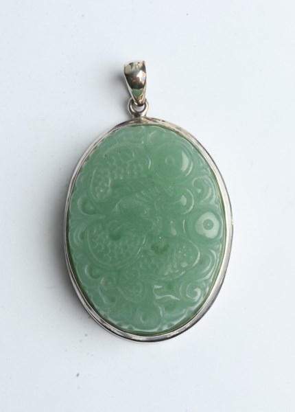 Lot 1015 - SILVER PENDANT