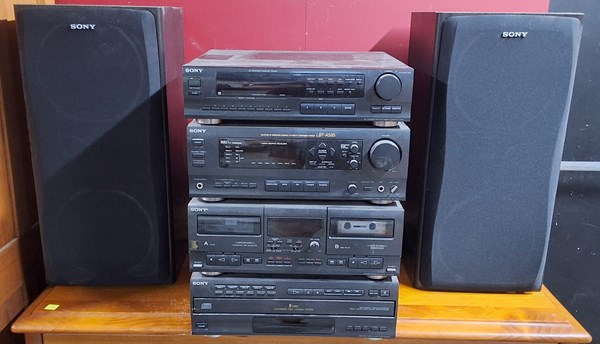 Lot 48 - AUDIO LOT