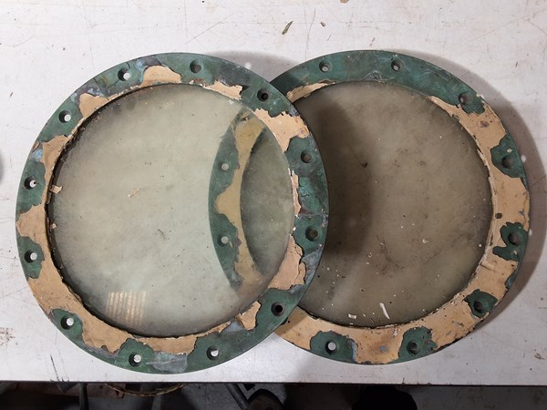 Lot 340 - PORTHOLES
