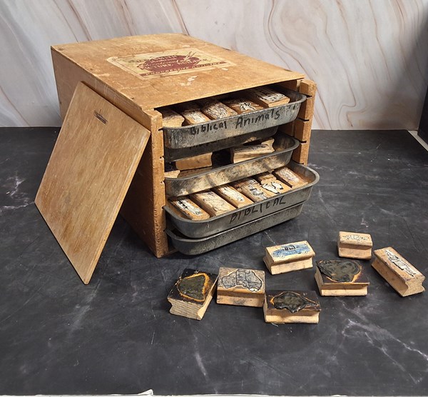 Lot 1292 - PICTURE BUILDER SET