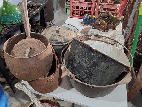 Lot 438 - CAST IRON COOKWARE