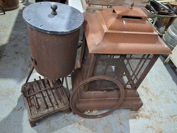 Lot 447 - BRAZIERS