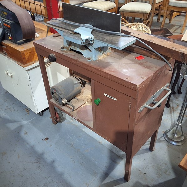 Lot 234 - PLANE