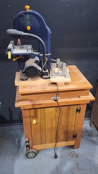 Lot 230 - BAND SAW
