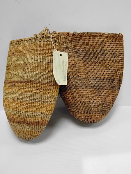 Lot 1129 - DILLY BAGS