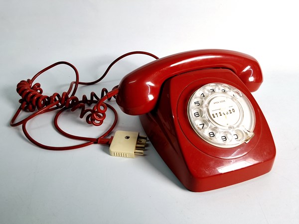Lot 1306 - TELEPHONE
