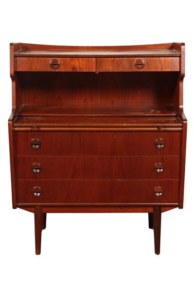 Lot 137 - TEAK BUREAU