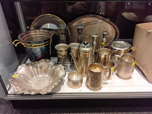 Lot 1118 - SILVER PLATE