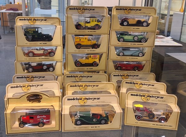 Lot 1364 - MATCHBOX MODELS