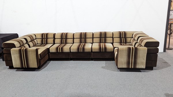 Lot 207 - MODULAR LOUNGE SUITE