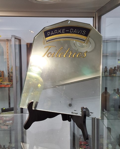 Lot 1382 - ADVERTISEMENT MIRROR