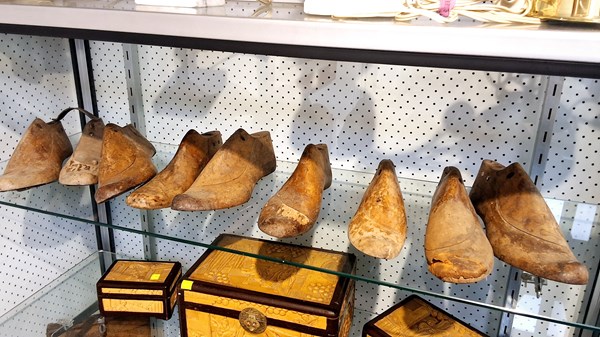 Lot 1331 - SHOE LASTS