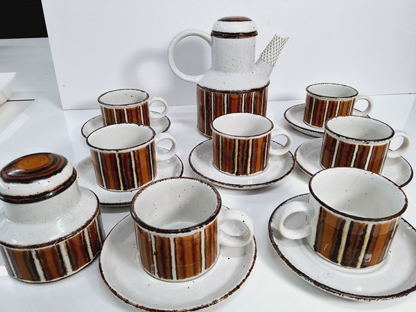 Lot 1228 - DINNER SERVICE