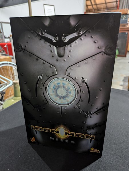 Lot 1192 - IRON MAN MODEL