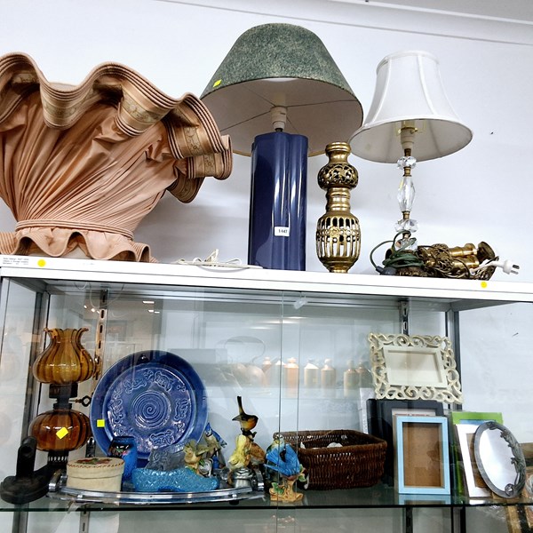 Lot 1447 - SUNDRY HOMEWARES