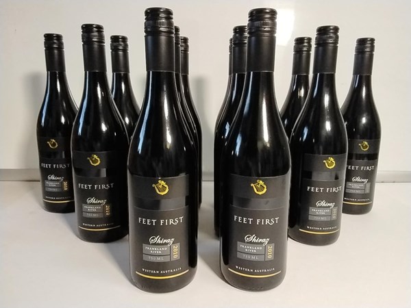 Lot 136 - FEET FIRST SHIRAZ