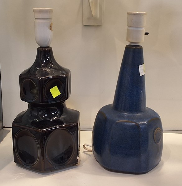 Lot 1350 - TABLE LAMPS