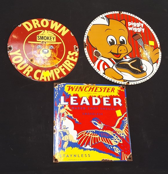 Lot 1278 - VINTAGE STYLE ENAMEL SIGNS