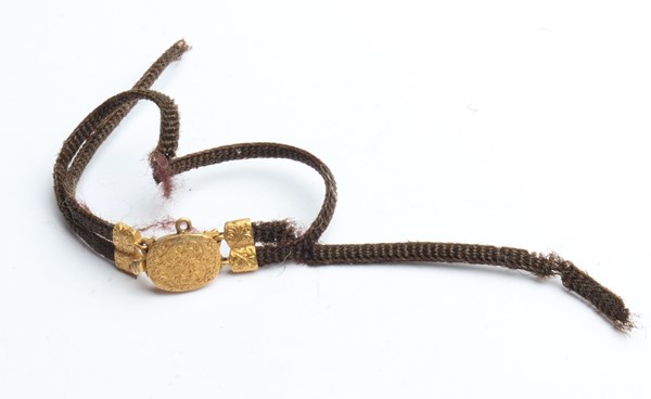 Lot 1028 - MOURNING BRACELET