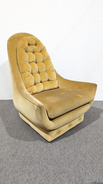 Lot 170 - HIGH BACK ARMCHAIR