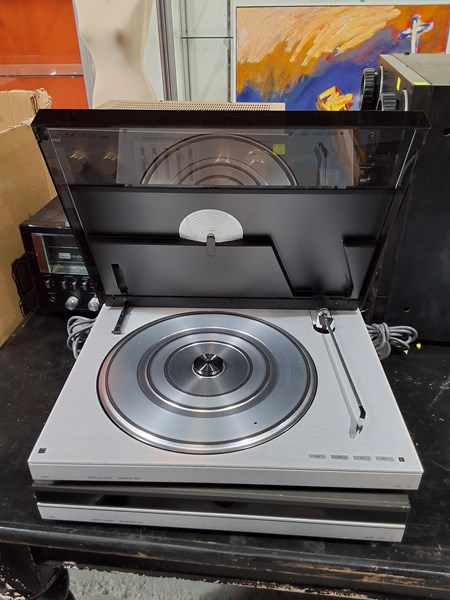 Lot 343 - BEOGRAM STEREO