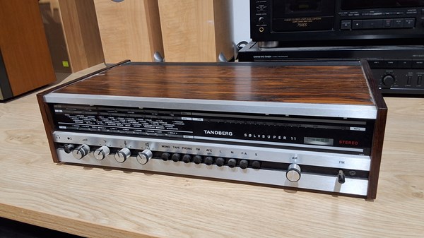 Lot 338 - STEREO RECEIVER
