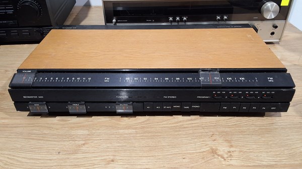 Lot 346 - BEOMASTER STEREO RECEIVER