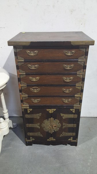 Lot 358 - TALLBOY