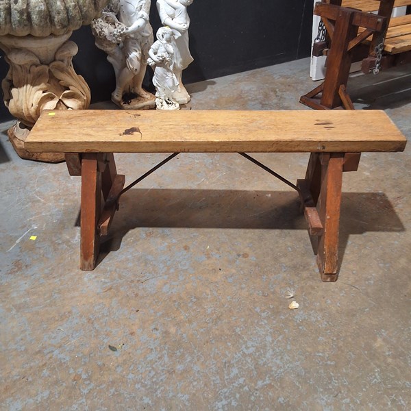 Lot 408 - FORM