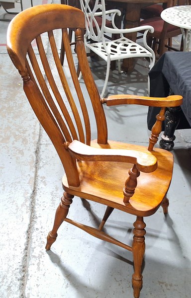 Lot 472 - ARM CHAIR