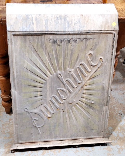 Lot 283 - VINTAGE DOOR PANEL
