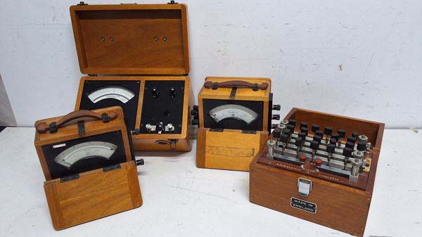 Lot 1373 - ELECTRICAL METERS